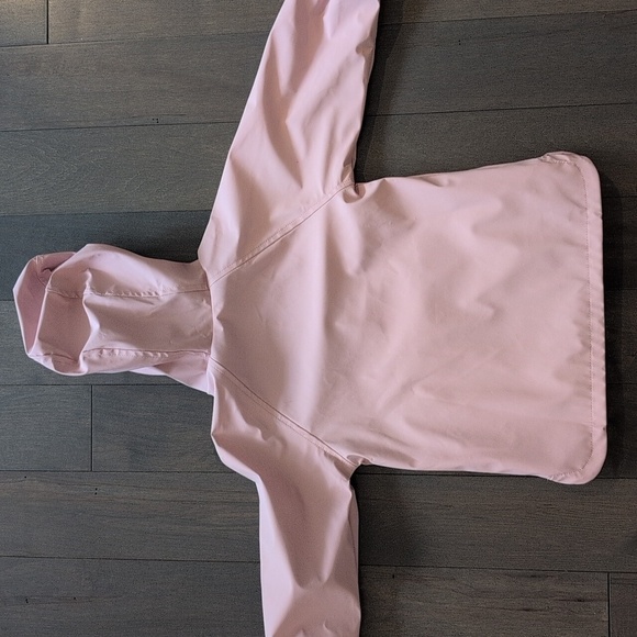 Old Navy 3T Water-Resistant Hooded Jacket - Picture 8 of 8